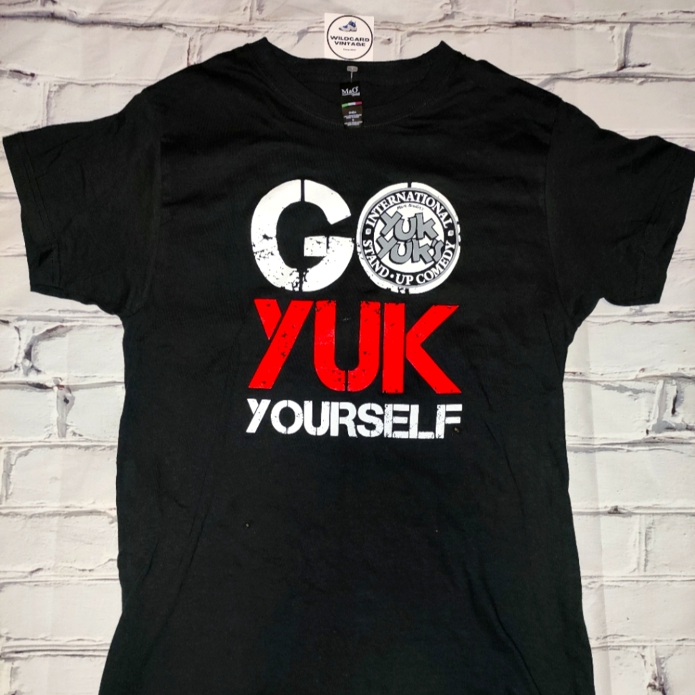 Yuk Yuks shirt size small